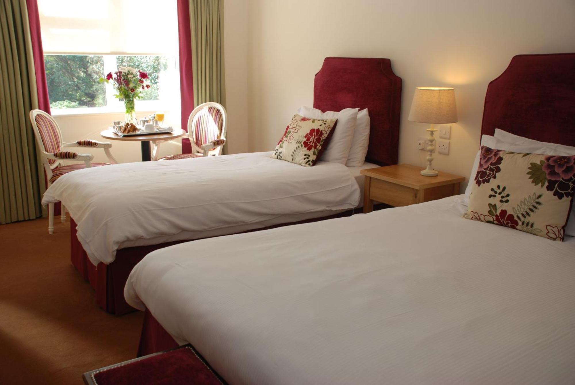 Casey'S Hotel Glengarriff Værelse billede